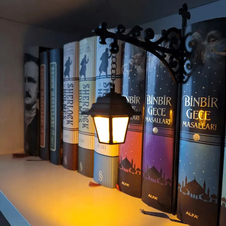 🛋️Library Lantern-Decorative Bookshelf Lighting