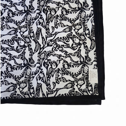 DIY Colouring Blanket with Fabric Markers